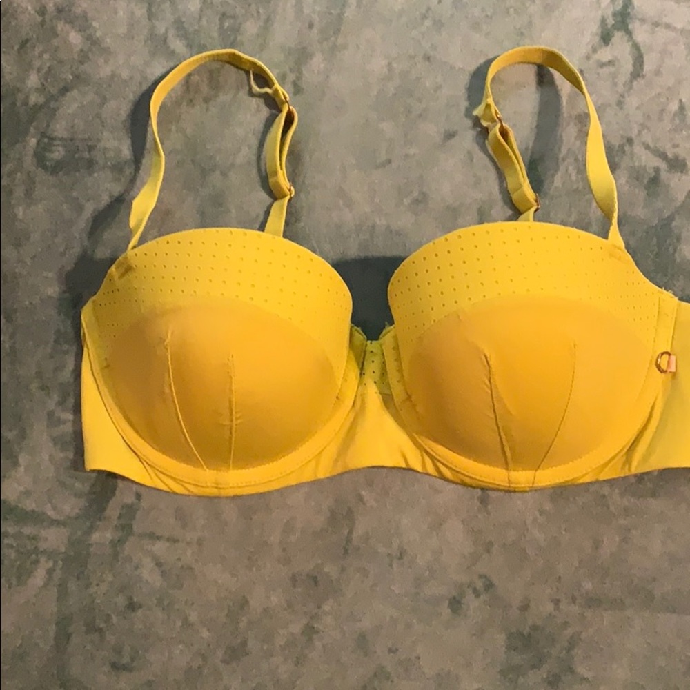 Bra